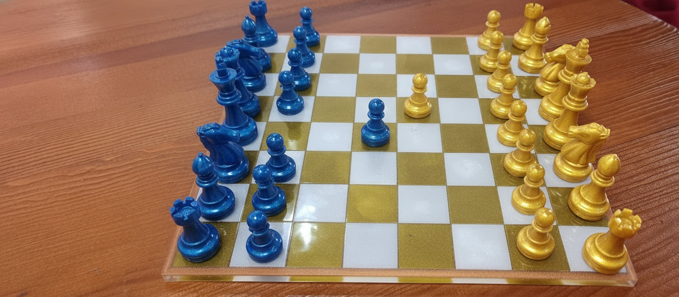 Set de Ajedrez y Damas en Resina Personalizable – Verde & Blanco