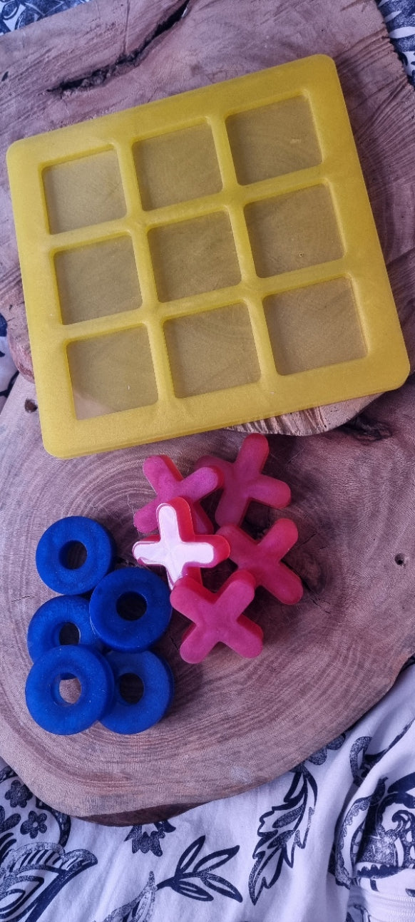 Tres en Raya en Resina