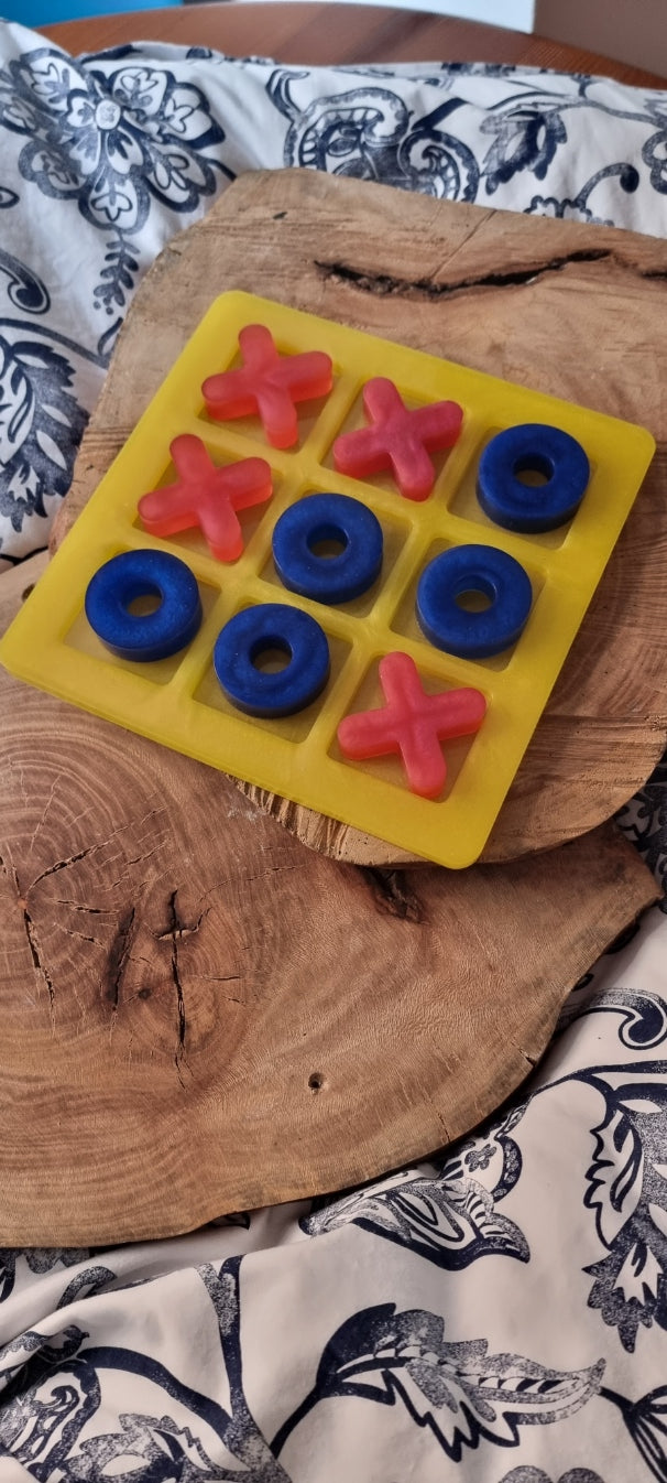 Tres en Raya en Resina