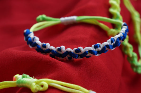 Pulseras Artesanales de Tela Blu e Bianco