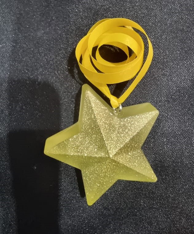 Colección “Navidad Artesanal en Resina”